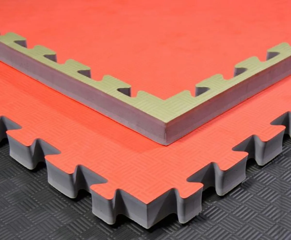 Universal judo mat green/red - 4 cm
